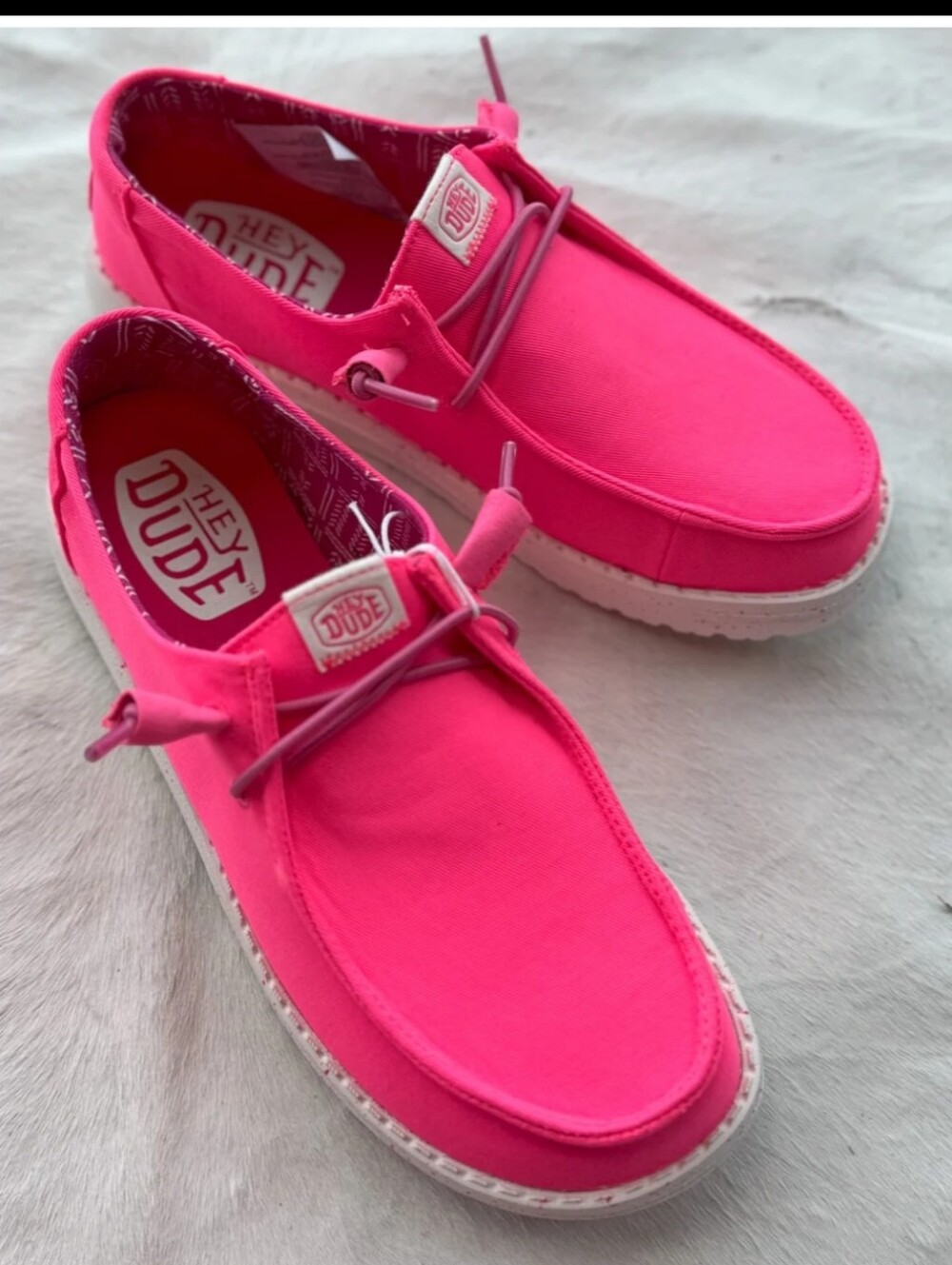 Women's Hey Dude Wendy Stretch Canvas Neon Pink. NWT. Never Worn. - Picture 2 of 10